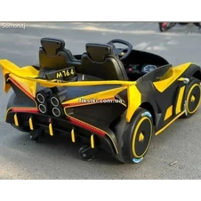 Детский электромобиль Bugatti M 5053 EBLR-6, мягкое сиденье , желтый фото 11
