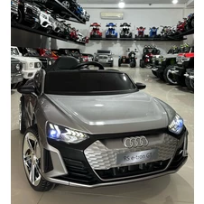 Детская машина M 6268 EBLR-1 Audi белая, кожаное сиденье фото 57