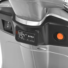 Детский мотоцикл Vespa M 6288 EL-11-2 скутер, два двигателя, серо-черный фото 99