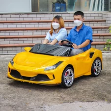 Детский электромобиль M 6197 EBLR-6 (24V) двухместный Ferrari, желтый, свет, MP3, Bluetooth фото 99