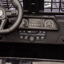 Двухместный детский джип M 6270 EBLR-2 (24V) электромобиль, черный, свет, MP3, Bluetooth фото 32