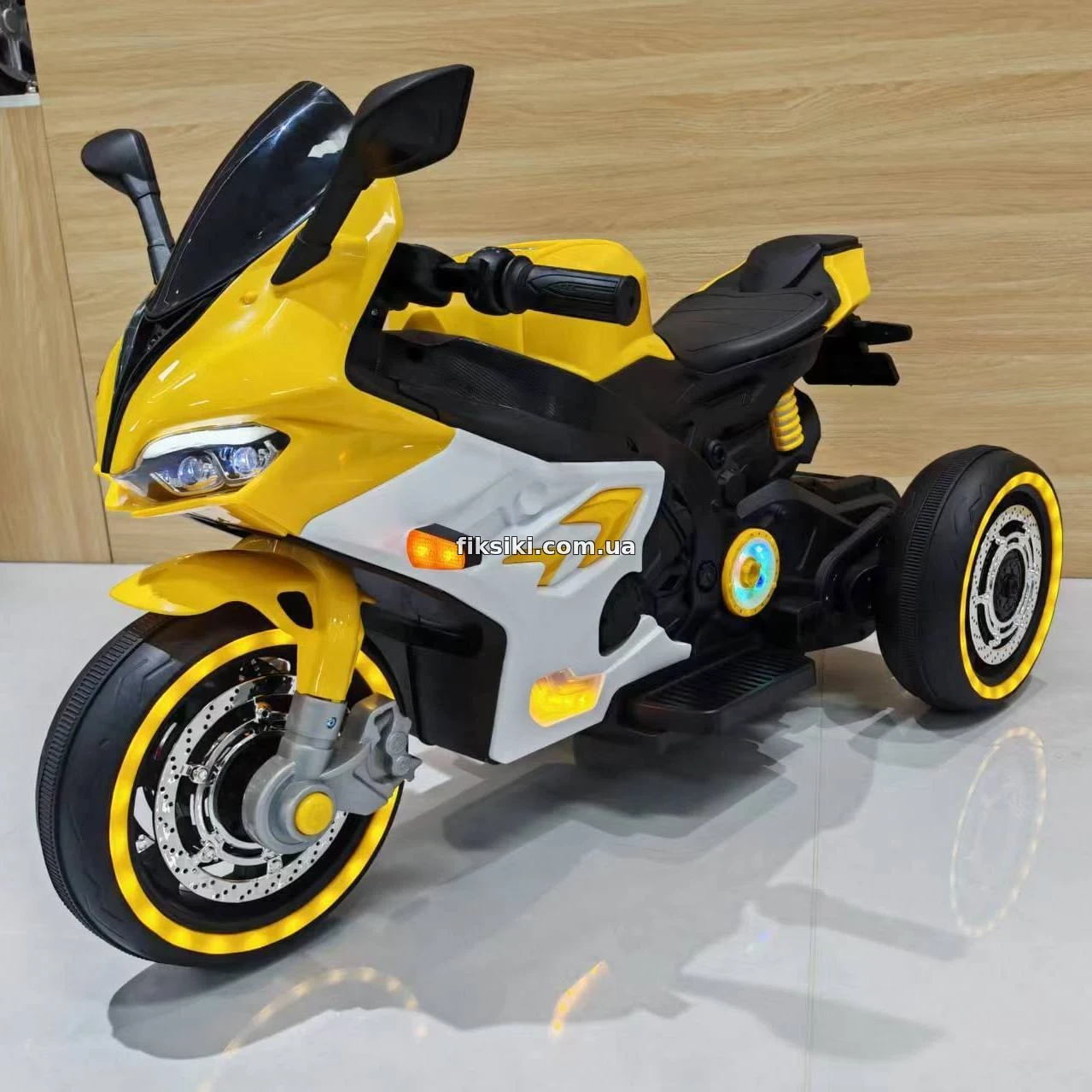 motomiさま専用　RETRO MOVE [SpaceTV] クリスマスセール Детский электромотоцикл M 6307EL-6 желтый с EVA колесами - Купить