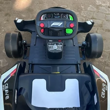 Детский электрокарт M 6322EBLR-1 белый с двумя моторами и пультом управления фото 32