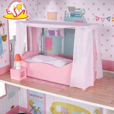 Деревянный кукольный домик MD 1670 трехэтажный с мебелью купить