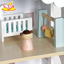 Деревянный кукольный домик MD 1427 трехэтажный с мебелью фото 33